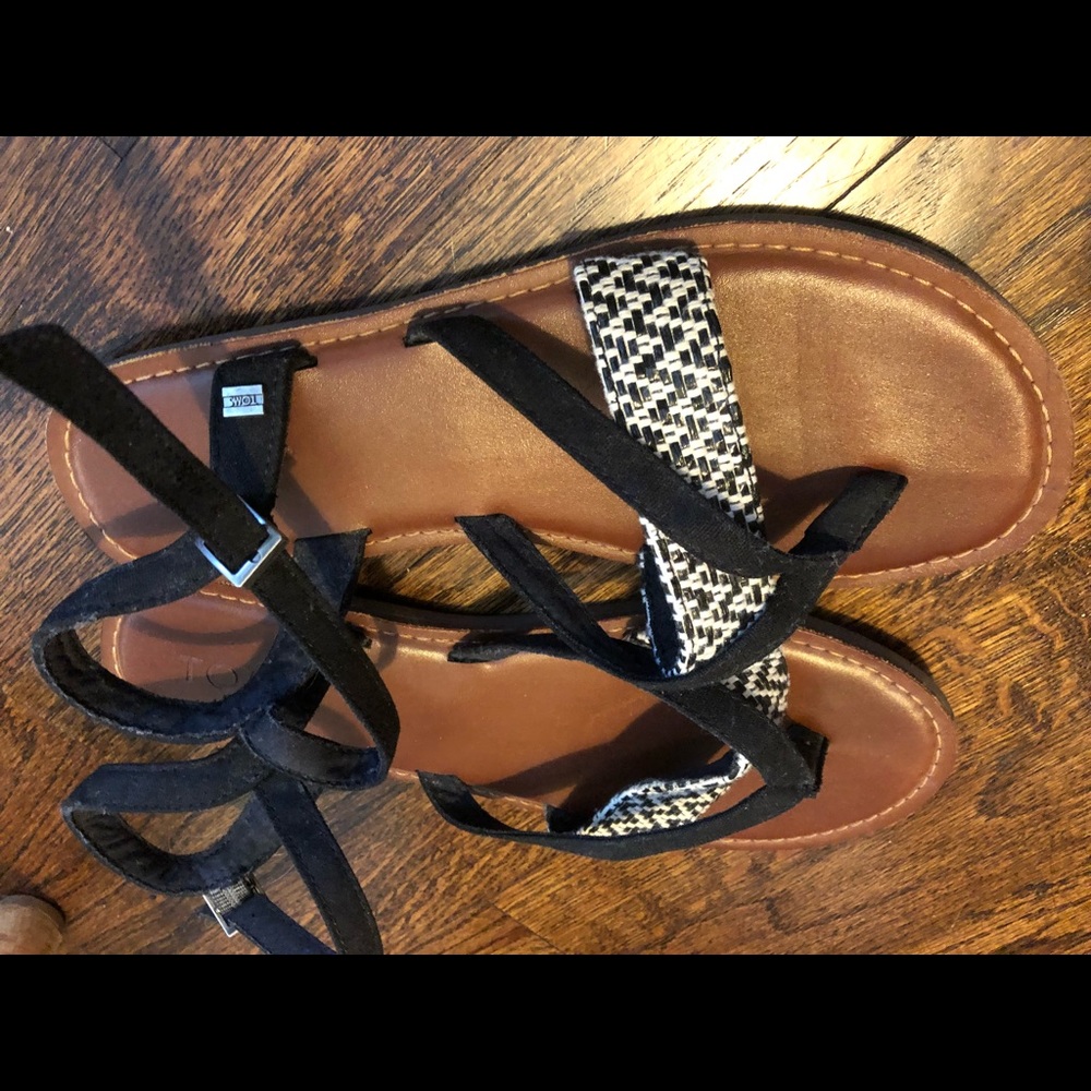 Toms sandals